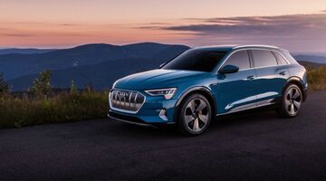 Audi e-tron PURE LUXE
