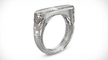 (RED) Diamond Ring Pure Luxe