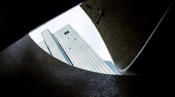 deutsche bank financial news londen Pure Luxe