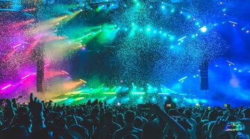 miljonair hushhush festival concierge Pure Luxe