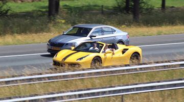 ferrari 488 spider kind bestuurder a1 amersfoort Pure Luxe