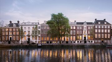Luxe hotel