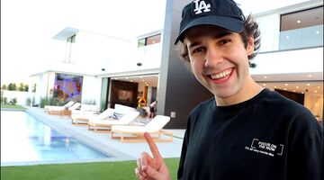 YouTuber villa