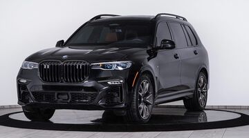 BMW-X7-1