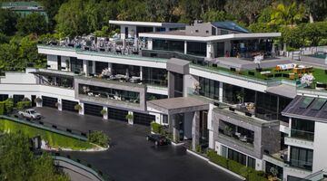 Dan Bilzerian-01
