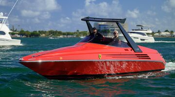 Ferrari speedboot