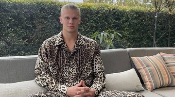 Erling Haaland heeft in samenwerking met Breitling twee horloges uitgebracht