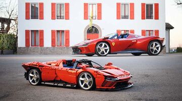 Lego Ferrari Daytona SP3-05