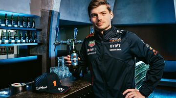 Max Verstappen x Heineken-01