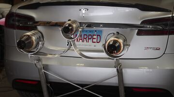 Een straalmotoren op de Tesla Model S is een opmerkelijke upgrade