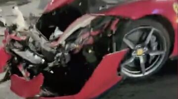 Ferrari crash China