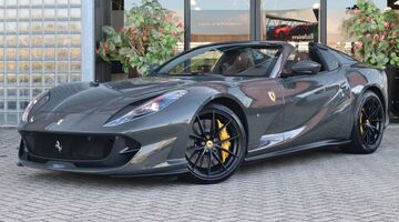 Peter Gillis verkoopt zijn grijze Ferrari 812 GTS met Novitec-uitlaat