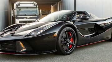 Ferrari LaFerrari Aperta