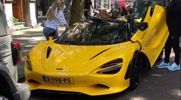 Steven Bergwijn McLaren 750s Spider