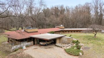 Frank Lloyd Wright