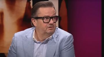 De Belgische miljardair Marc Coucke tijdens een interview