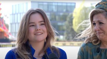 Prinses Ariane en koningin Maxima tijdens een interview in 2021