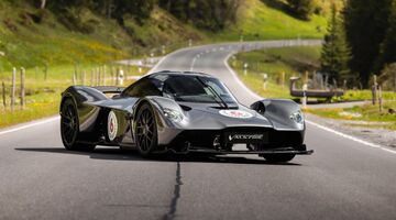 De Aston Martin Valkyrie van Nico Rosberg
