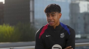 Lamine Yamal heeft een nieuw, verbeterd contract getekend bij FC Barcelona