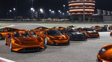 De oranje McLarens