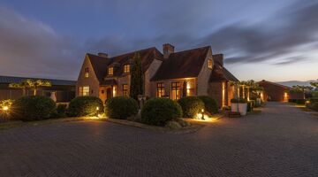 De villa van Peter Bakker nabij Schiphol
