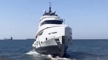 Het jacht Dolce Vento dat gezonken is voor de kust van Turkije