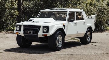 De Lamborghini LM002 die naar de veiling gaat