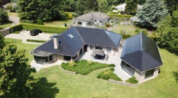 Luxe villa (€ 1,6 miljoen) in Noord-Holland steelt de show op Funda: "Dit is een juweeltje"