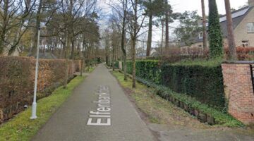 De straat van de villa van Cees Verbunt in Schoten