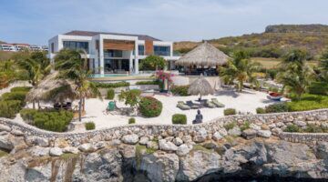 Bon bini Curaçao: oceanfront villa op Caribisch eiland kost bijna € 8 miljoen