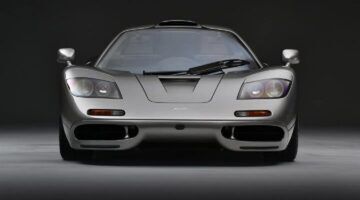 De McLaren f1 met chassisnummer 009