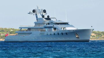 Het superjacht Pacific van Leonid MIkhelson