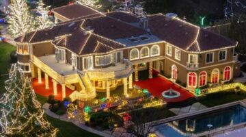 De met lichtjes bedekte villa van Jamie Foxx