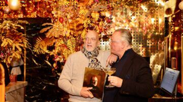 Floris Wyers en Herman den Blijker met jubileumeditie 14 van Pure Luxe Magazine