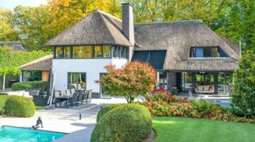 De vrijstaande villa in 't Gooi