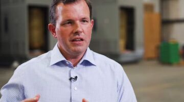 De CEO van het bedrijf Fibrebond