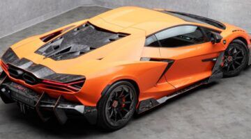 De achterkant van de door MANSORY aangepaste Revuelto