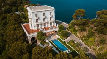 De voormalige villa van Karl Lagerfeld
