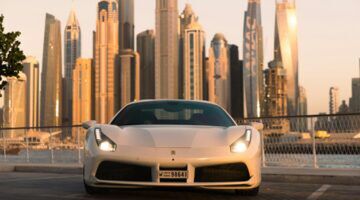 Een Ferrari in het Midden-Oosten