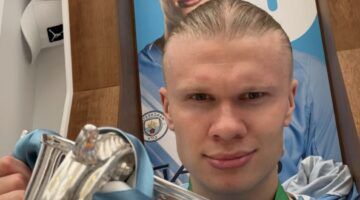 Stervoetballer Erling Haaland koopt boek van &euro; 117.000 en schenkt het direct daarna aan de bibliotheek