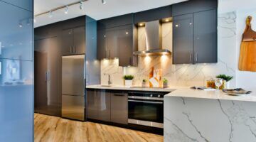 Kies een keukenzaak die je planning respecteert, niet alleen je budget