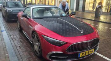 De Mercedes-Maybach van Ren&eacute; Froger