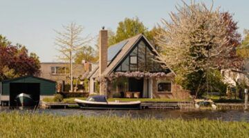 De te koop aangeboden villa in Warmond