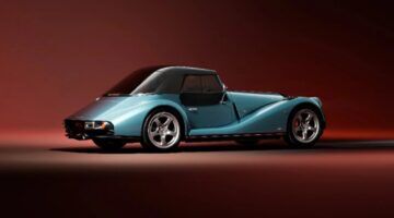 De achterzijde van de Morgan Supersport 400
