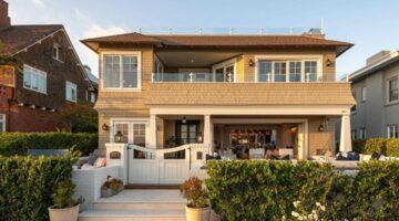 De buitenzijde van de villa in San Diego