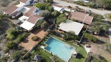 Villa van topcrimineel Stanley Hillis op Aruba te koop verschenen: vraagprijs van in de miljoenen