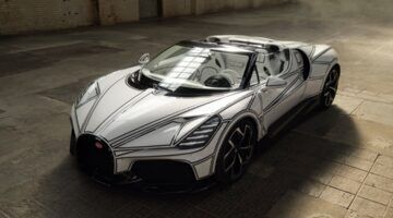 De voorzijde van de Bugatti 'Blanc &Eacute;ternel'