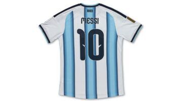 E&eacute;n van de shirts die verkocht zal worden tijdens de WK-veiling van de FIFA