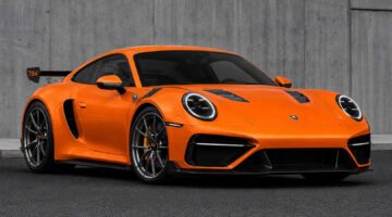 De Porsche 911 van opzij