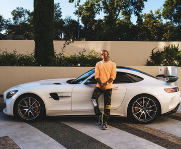 Lewis Hamilton autoverzameling Formule-1 coureur Mercedes-AMG Pure Luxe